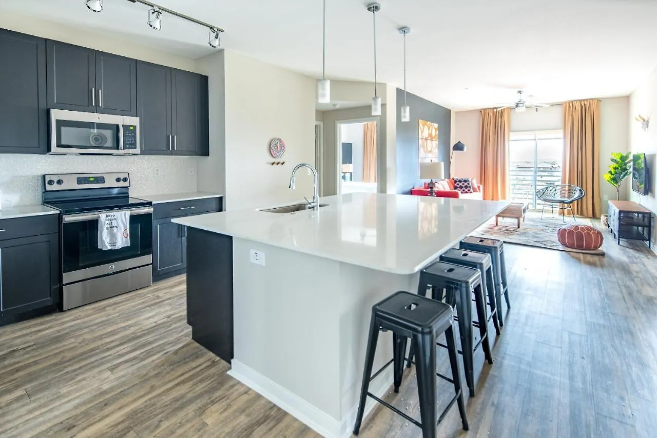 Wanderjaunt - Luxe North Scottsdale Apts Apartment