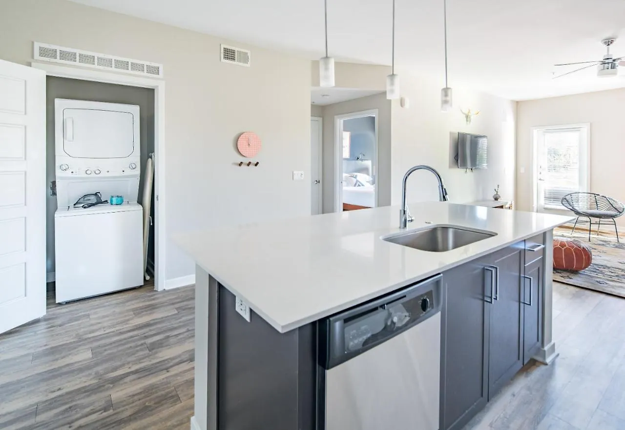 Wanderjaunt - Luxe North Scottsdale Apts Apartment